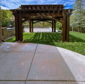 What Is a Pergola? Advantages, different types, and how to choose the best one for your outdoor space