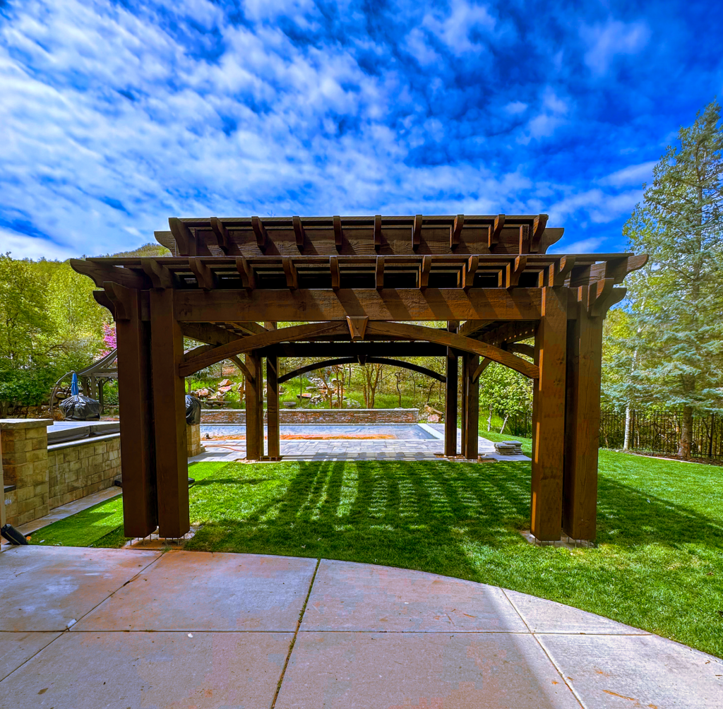 What Is a Pergola? Advantages, different types, and how to choose the best one for your outdoor space